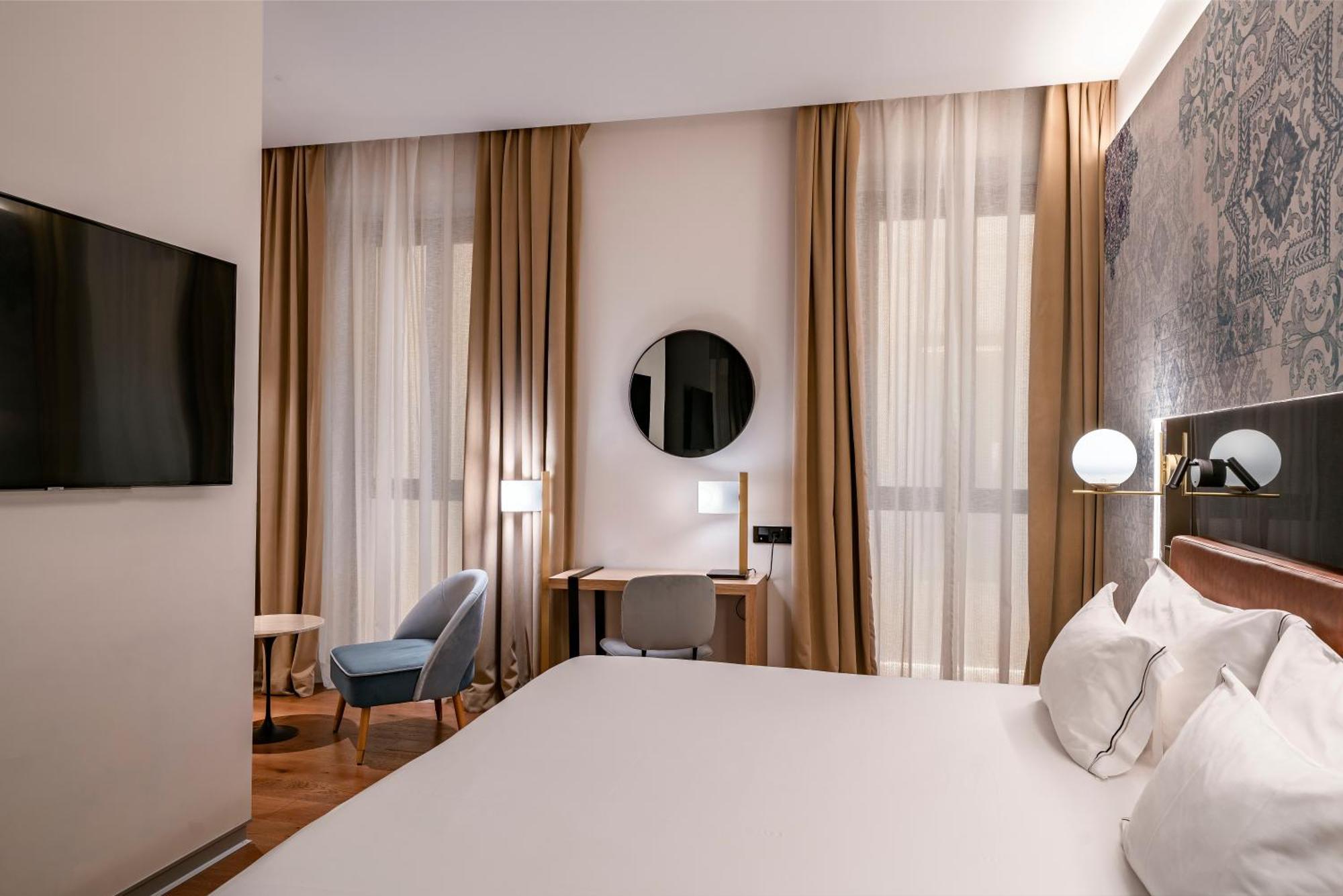 Vincci Seleccion Unuk 5 Gl Hotel Seville Luaran gambar